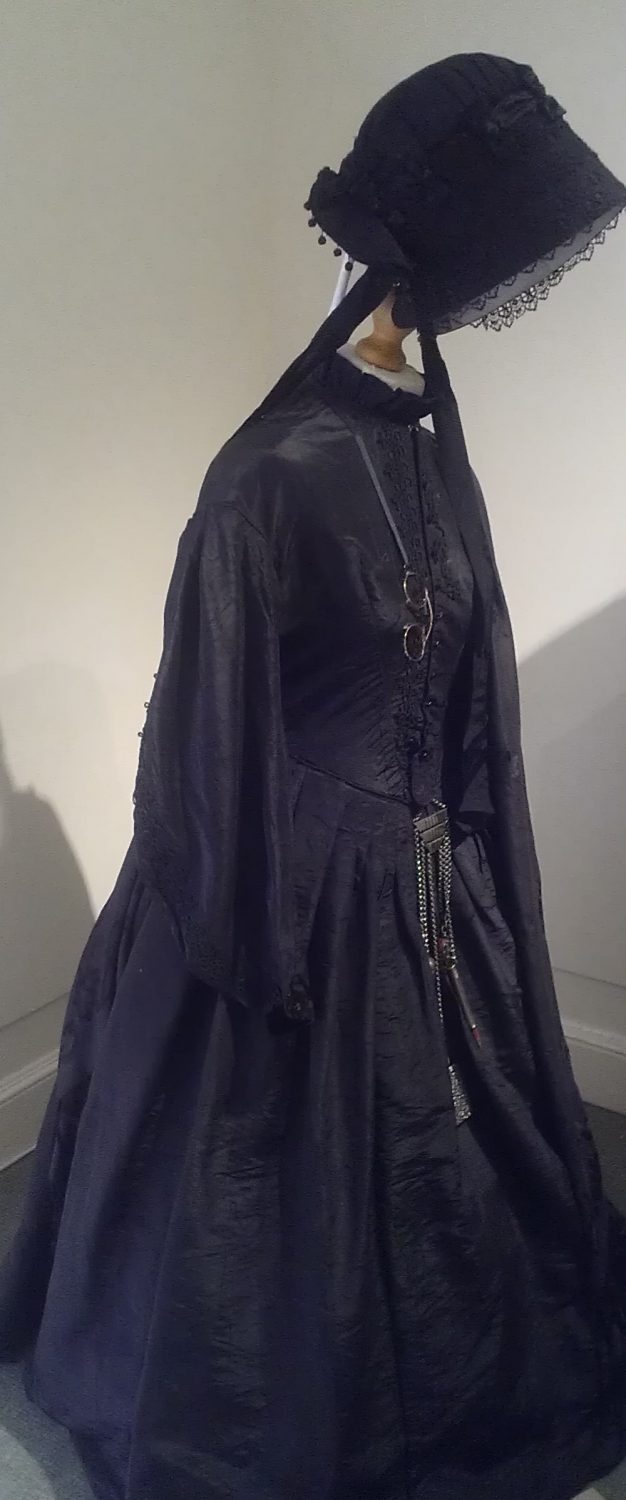 Mourning gown